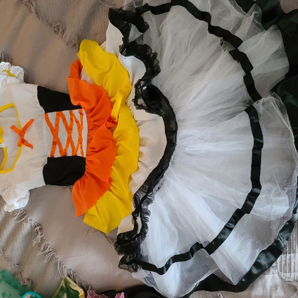 Candy corn Halloween costume w/tutu